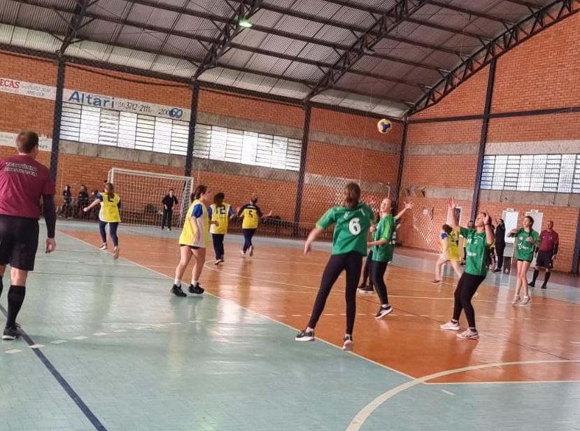 JEMITINHO: Jogos Estudantis de Itatiaia movimentam mais de 1000 alunos de 3  a 5 anos – Itatiaia