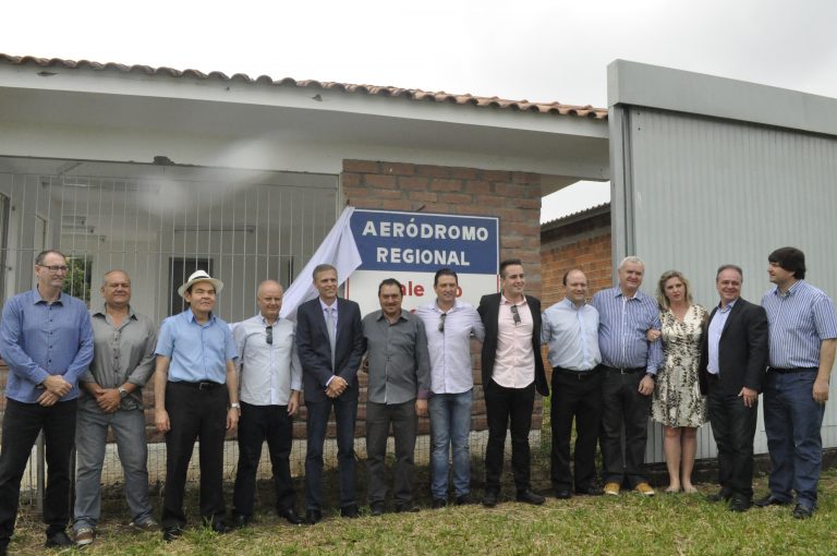 Aeródromo Regional do Vale do Taquari é reaberto, em Estrela