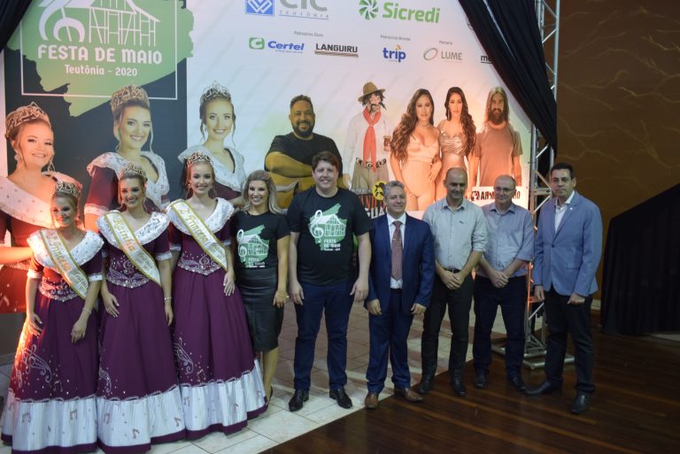 Fernandinho, Armandinho e Simone e Simaria são principais atrações da Festa de Maio