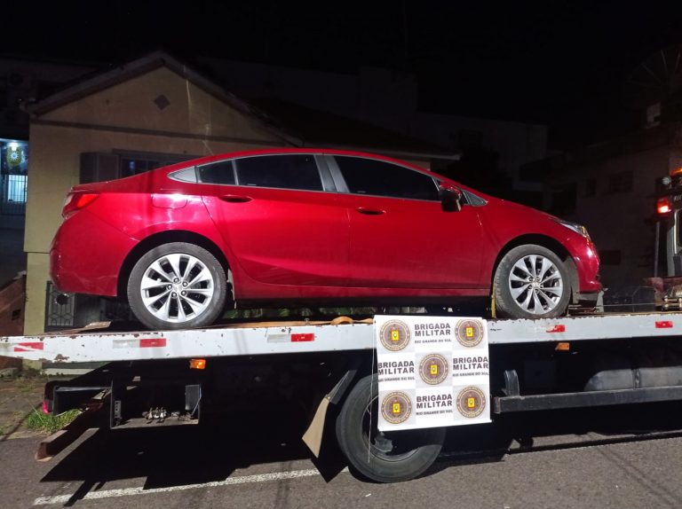 Dois indivíduos são presos por roubo de veículo em Lajeado