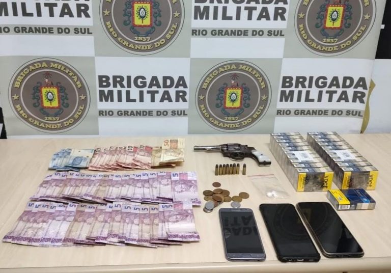 Dois homens são presos por roubo a mercado e roubo de veículo em Teutônia