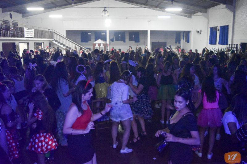 Baile Das Luluzinhas De Paverama Foi Um Verdadeiro Sucesso Folha Popular 4623