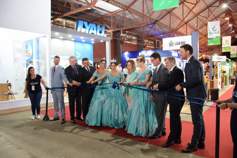Expovale + Construmóbil 2022 inaugura com recorde de expositores e grande público