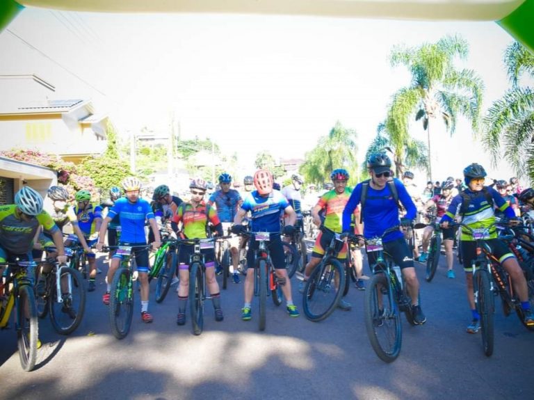 Cem ciclistas participam do 1º Passeio Cicloturístico Girare in Kolonie de Imigrante