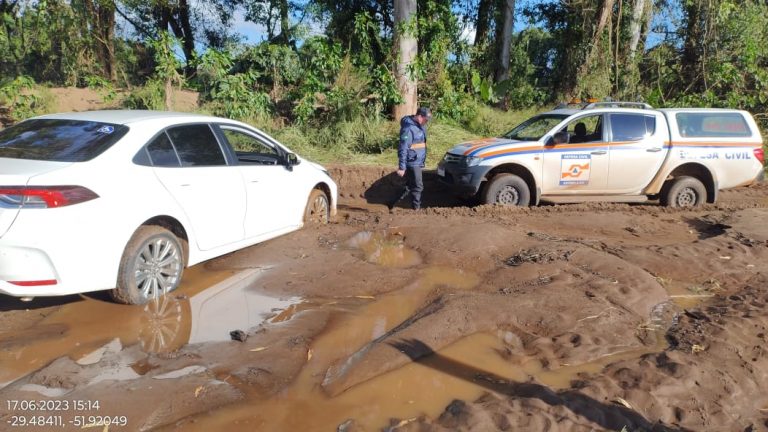 Sete estradas e ruas seguem interditadas em Estrela
