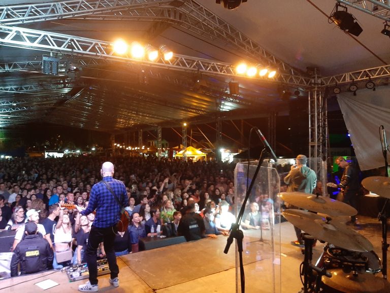 Venda de espaços para o 9º Dia Mundial do Rock abre nesta segunda-feira em Imigrante