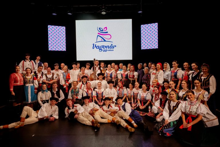 Grupo Vagonár sagra-se campeão no Festival de Nova Prata