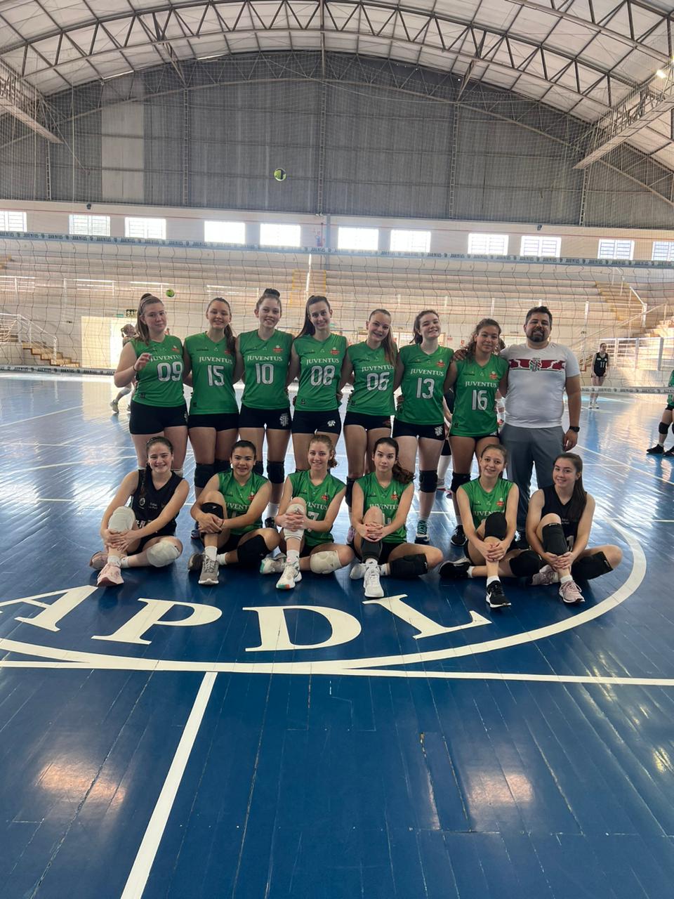 Voleibol - Recreio da Juventude