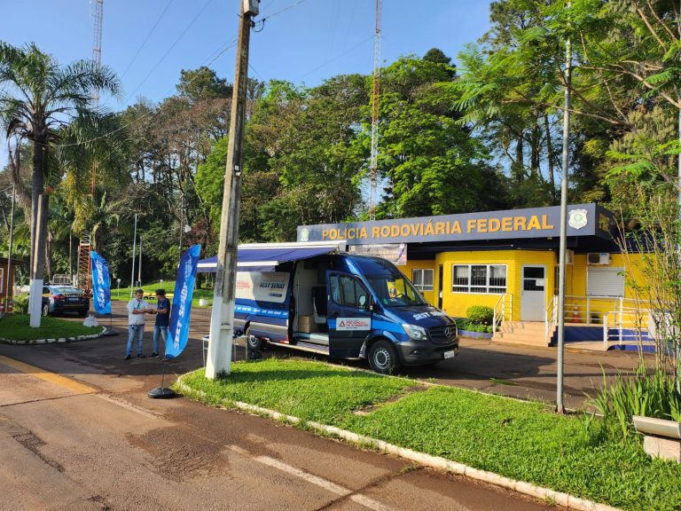 PRF realiza atividades alusivas à Semana Nacional do Trânsito em Lajeado