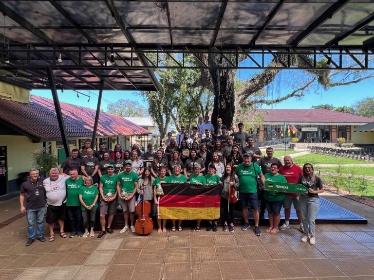 Alemães conhecem Teutônia e reencontram amigos