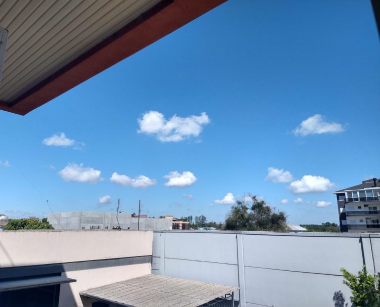 Semana começa com sol, mas chuva deve voltar à região