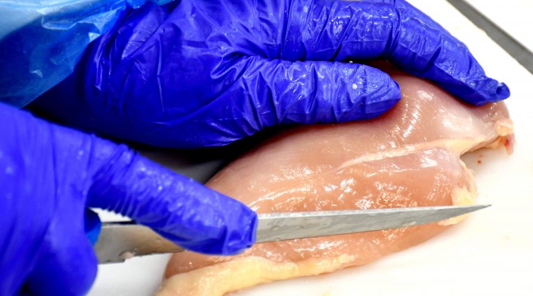 Languiru recebe habilitação para exportação de carne de frango ao Chile