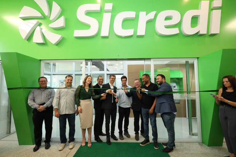 Sicredi Ouro Branco RS/MG inauguraduas novas agências em Minas Gerais
