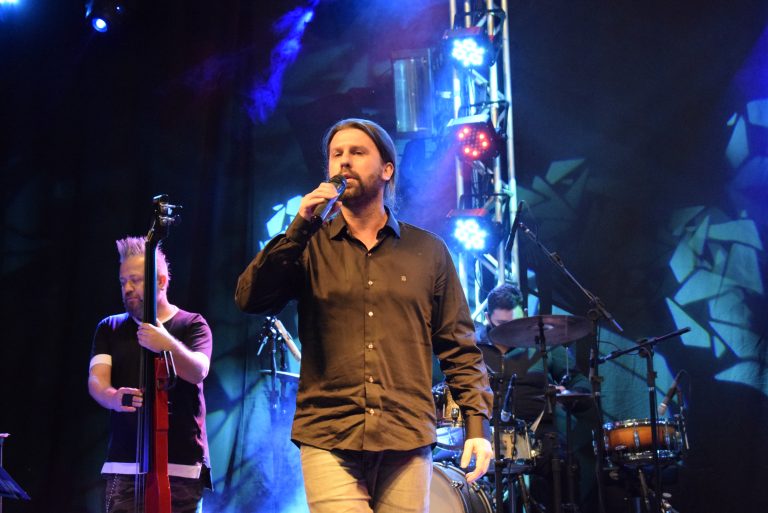 Últimas horas para se inscrever no Festival Popular da Canção