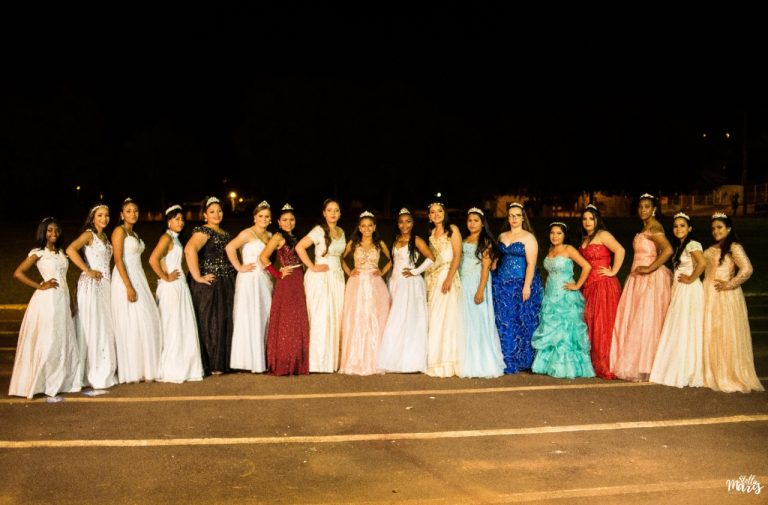 Debut Social necessita R$ 2 mil e fotógrafos voluntários