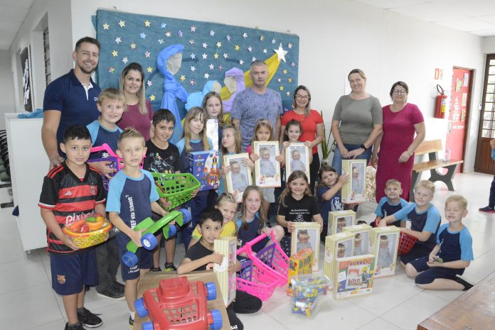 No Turno Inverso, brinquedos foram entregues na quarta-feira, dia 11_AI Westfália