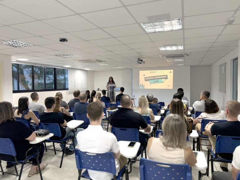 Parceria entre ACI-E e Univates forma turma do programa Jovem Aprendiz