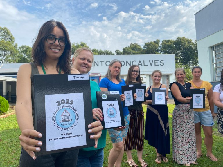 Professores iniciam preparação para celebrar os 150 anos de Emef Bento Gonçalves em Teutônia