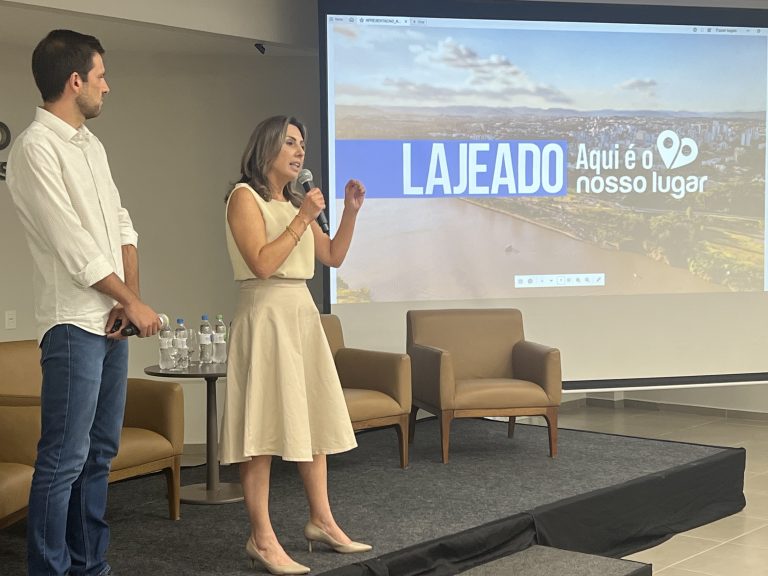 Prefeita e vice de Lajeado detalham ações e projetos aos empresários