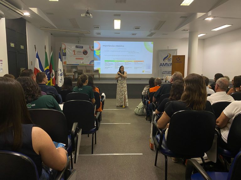 1ª Conferência Intermunicipal de Meio Ambiente do Vale do Taquari reúne a comunidade para debate na Univates