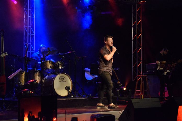 Jefferson Machado foi vencedor da primeira edição do Festival Popular da Canção