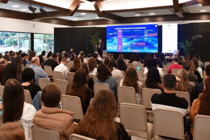 Programação contou com palestras, workshops, seminários, meeting empresarial e exposição de marcas_Roberta Colombo_Divulgação