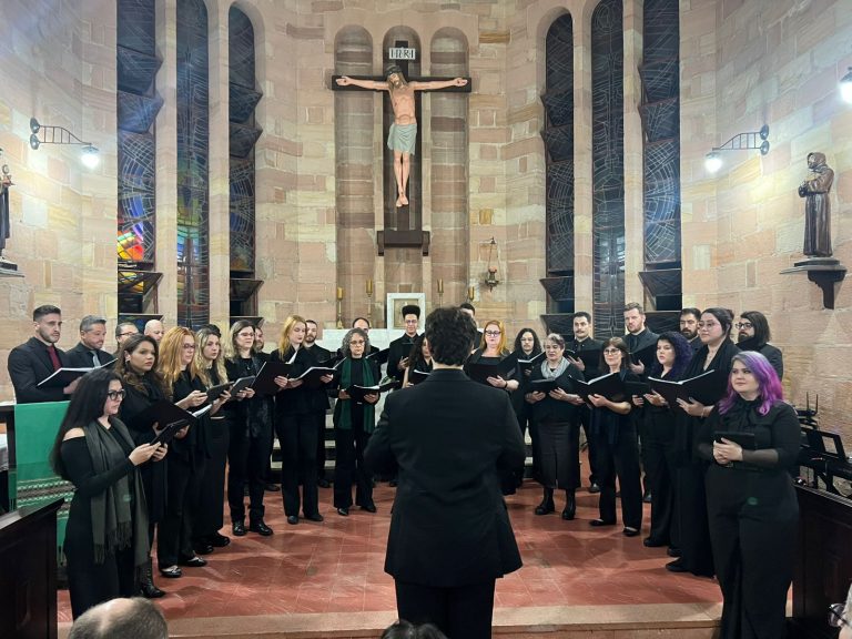 Canto erudito e emoção marcam encontro de corais em Imigrante
