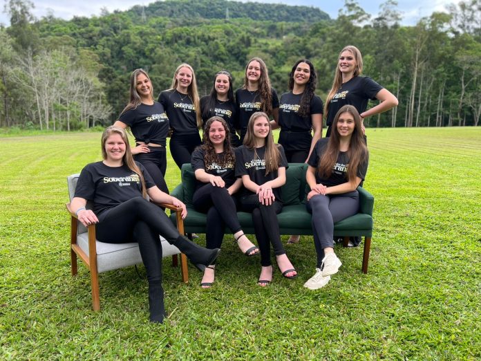 Candidatas a Soberanas de Imigrante_DIV (1)