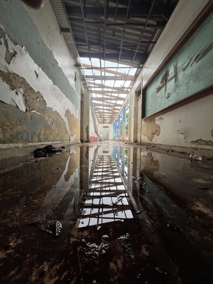 Corredor alagado Escola Roca Sales