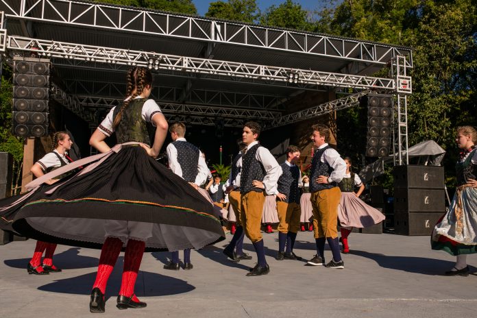 Programação inclui oficinas, shows, feira do produtor rural e apresentações culturais na Praça dos Pássaros
