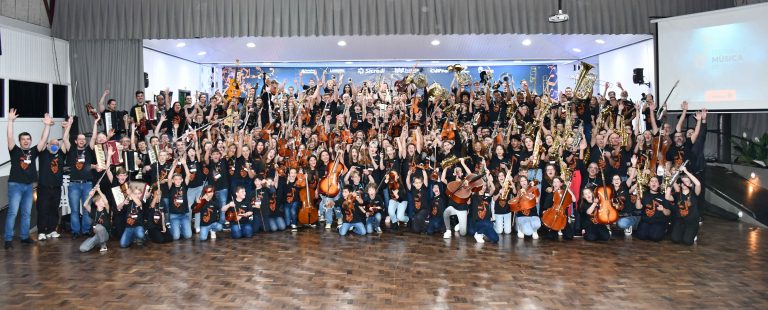 Abertura do Festival de Música ocorre nesta quarta com a cantora Laura Dalmás