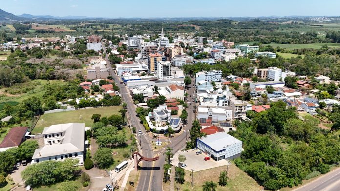 Escolha das soberanas e show integram celebração dos 91 anos de Arroio do Meio