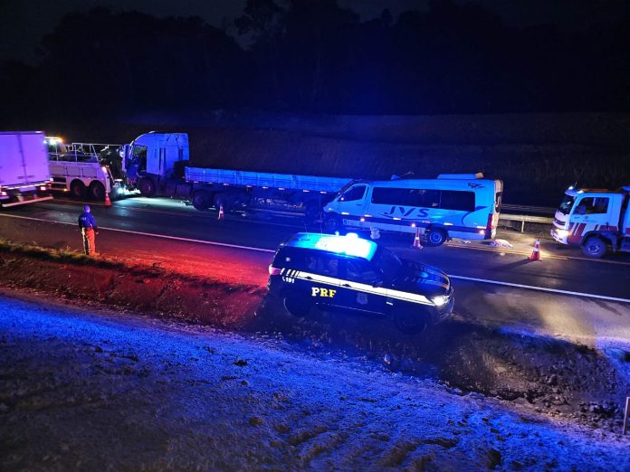 82721166-c784-4f37-9b7b-d6bb9321cd1b