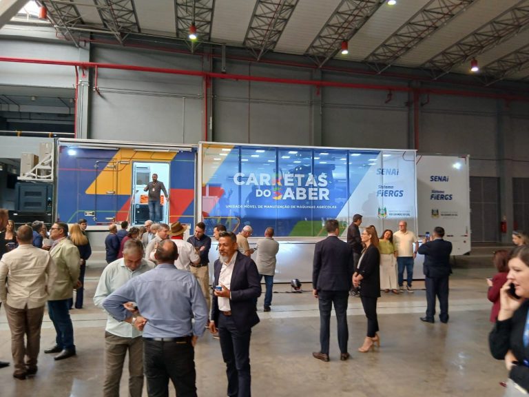 Carretas do Saber oferecem qualificação profissional em Colinas