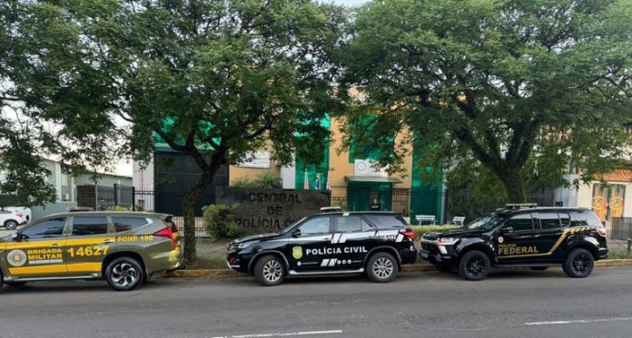 e46988a3-4729-40b8-8b5d-d3f381e3d964