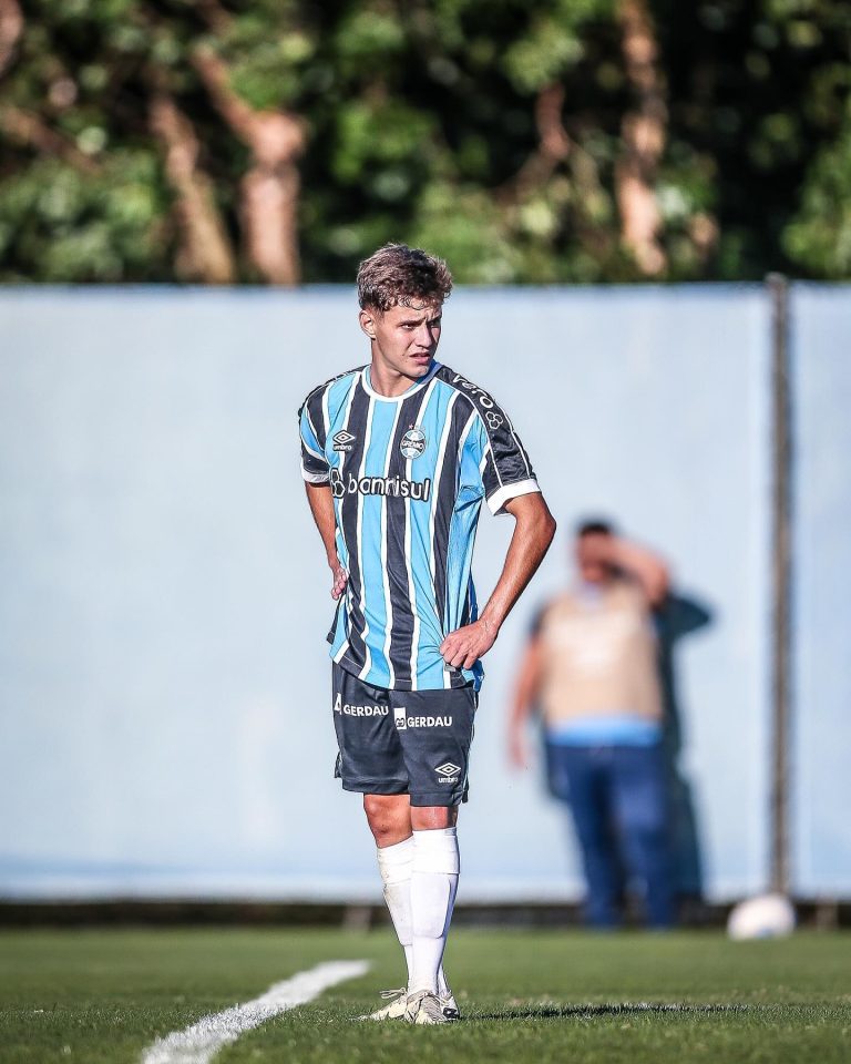 Jéferson Forneck deve ganhar oportunidades no Grêmio