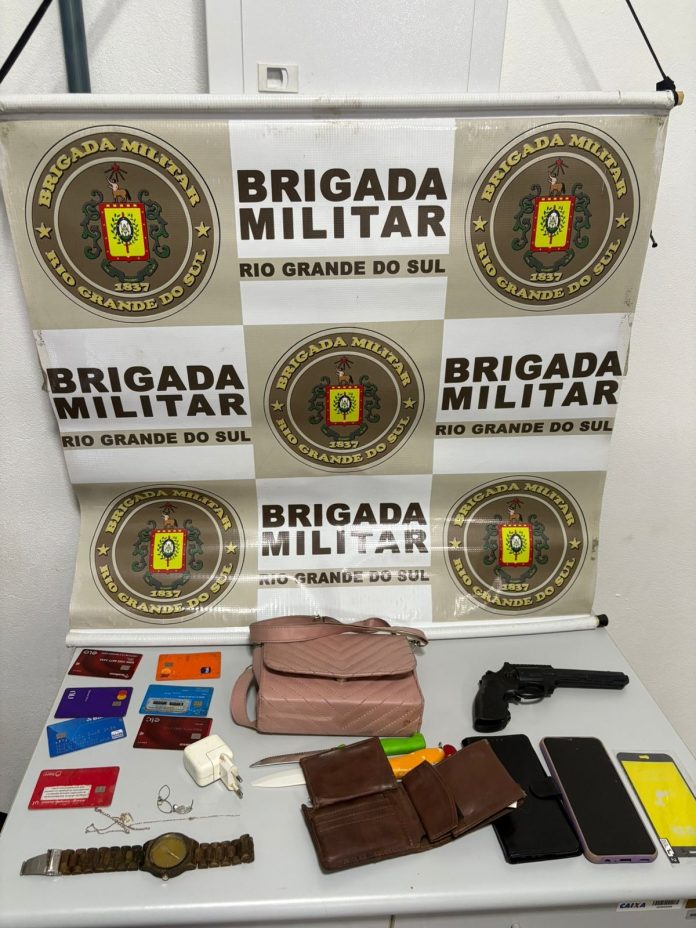 Homem é preso por roubo a pedestre no Bairro São Cristóvão, em Lajeado