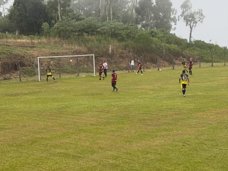 Municipais agitam fim de semana de Carnaval com 33 gols