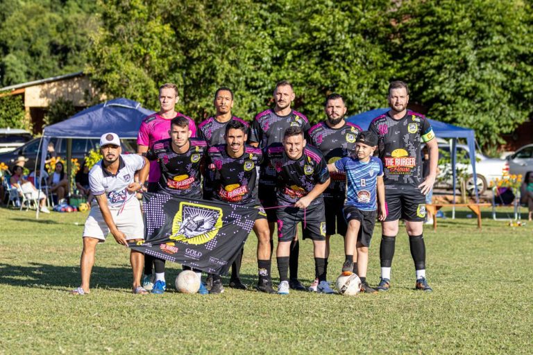 Intercamping define semifinalistas e bocha movimenta Marques de Souza