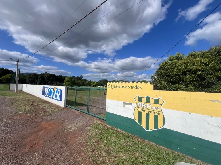 “A meta é manter o clube ativo, mobilizar o Bairro Alesgut e ter identidade no campo”