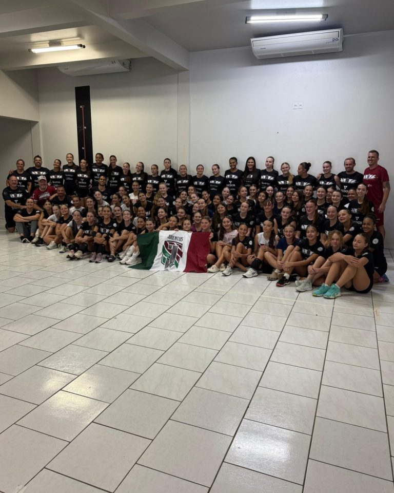 Juventus Voleibol inicia ano com recordes e reforços