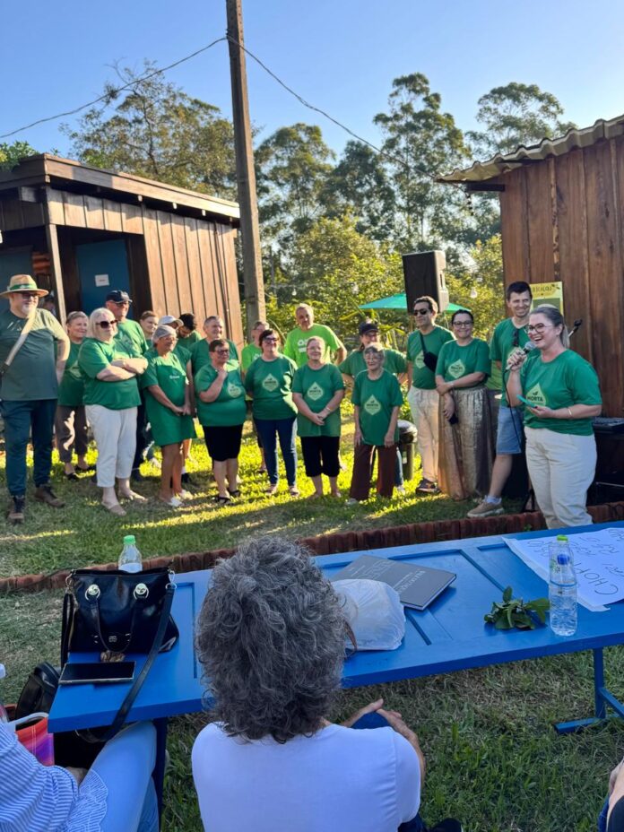 Celebração com comunidade e os voluntários da Horta Celebração com comunidade e os voluntários da Horta
