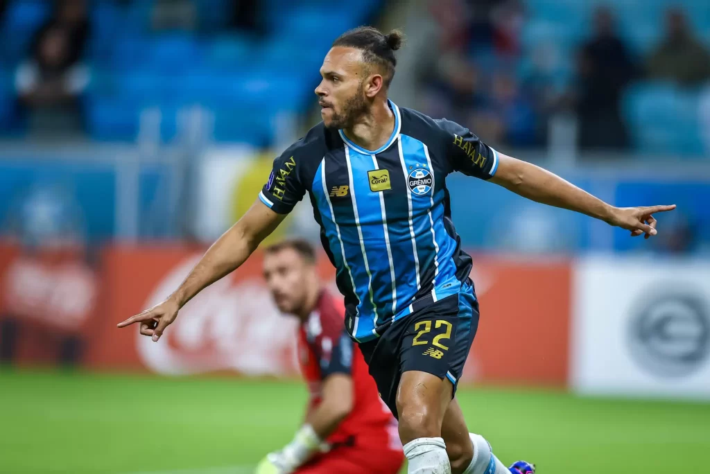 Dinamarquês marcou gol novamente - Crédito: Lucas Uebel / Grêmio / Divulgação