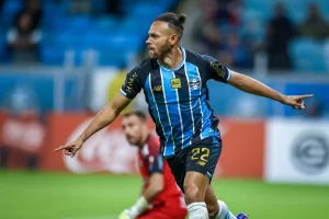 Dinamarquês marcou gol novamente - Crédito: Lucas Uebel / Grêmio / Divulgação