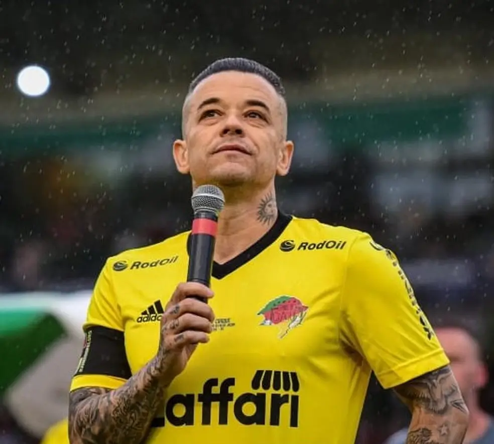 D'Alessandro é uma das presenças confirmadas