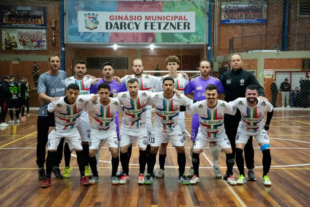 Elenco teve amistoso no sábado passado - Crédito: Divulgação