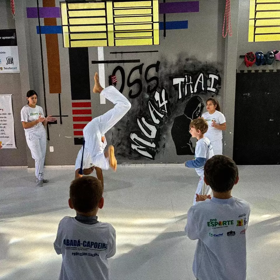 Aulas ocorrem no CT Mão de Pedra - Crédito: Divulgação