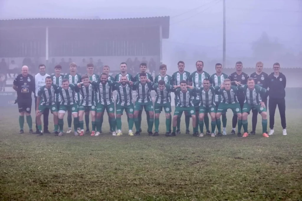Juventude tenta repetir feito da fase anterior e avançar fora_Divulgação