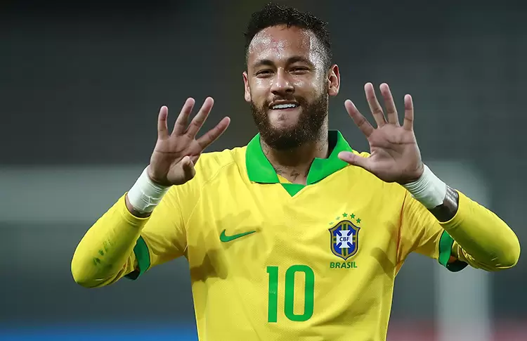 Maior artilheiro da Seleção deve entrar em campo contra a Escócia - Crédito: Divulgação