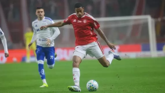 Colorado até jogou bem, mas foi superado pelo Cruzeiro - Crédito: Divulgação